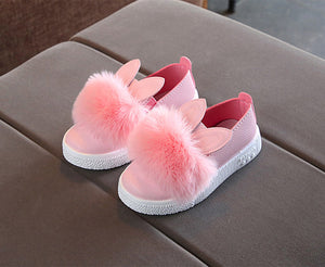 Bunny pompom sneaker for baby girl